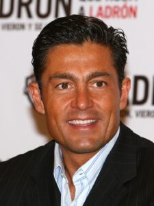 Fernando Colunga