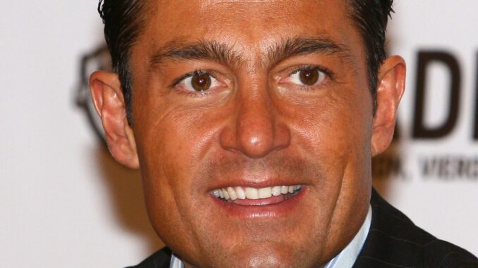 Fernando Colunga