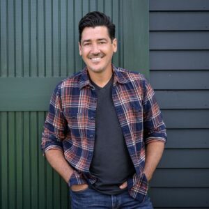 Jonathan Knight