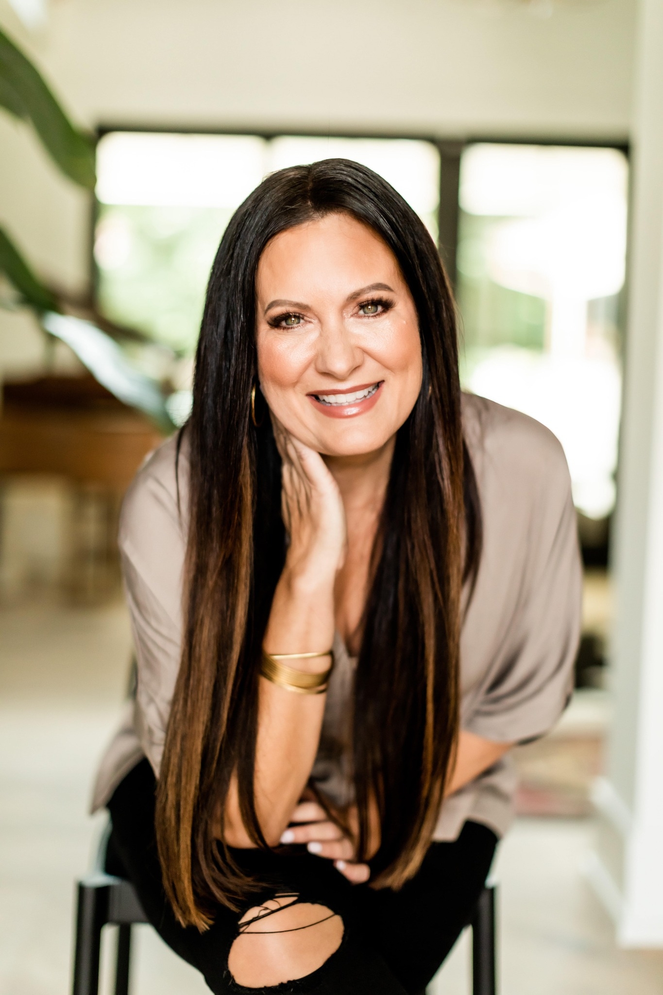 What you need to know about Lysa TerKeurst Age, Height and Weight